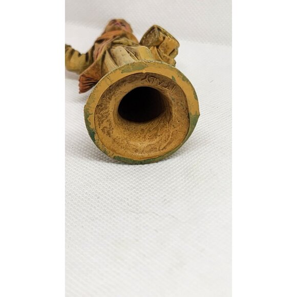 Vintage Depose Nativity Figurine – Italian-Made Man with Crown Holding Box - Picture 11 of 12